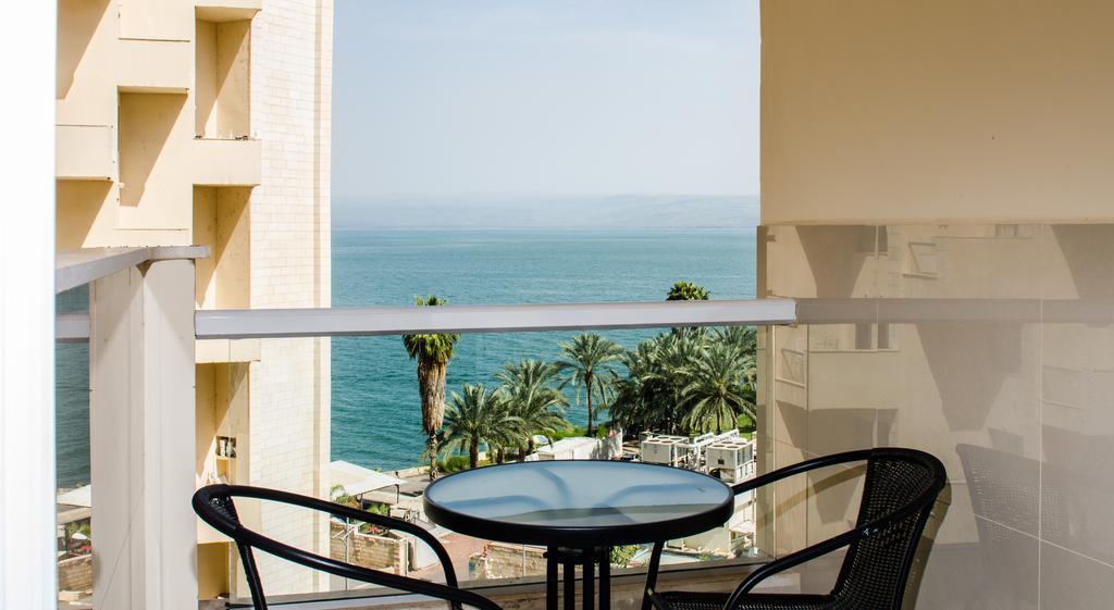 Luxury Suite By Sea Of Galilee Тиберия Екстериор снимка